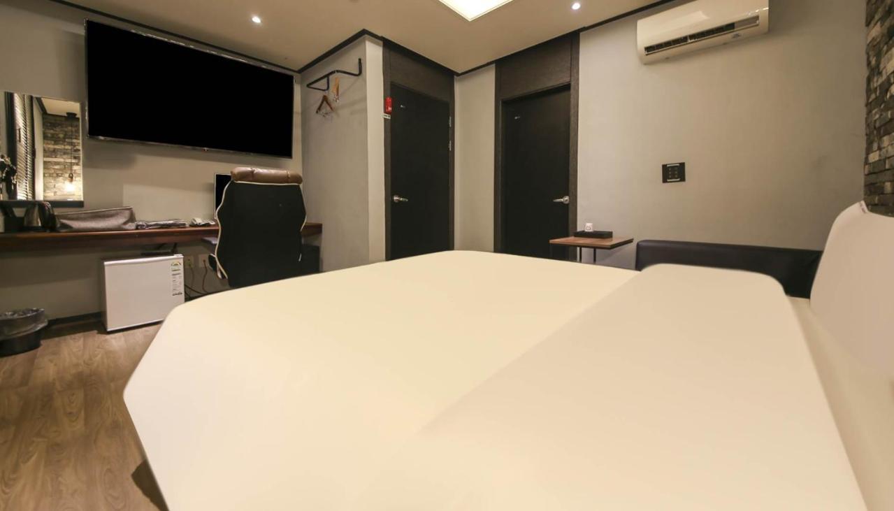 Hotel Parfe チョナン エクステリア 写真